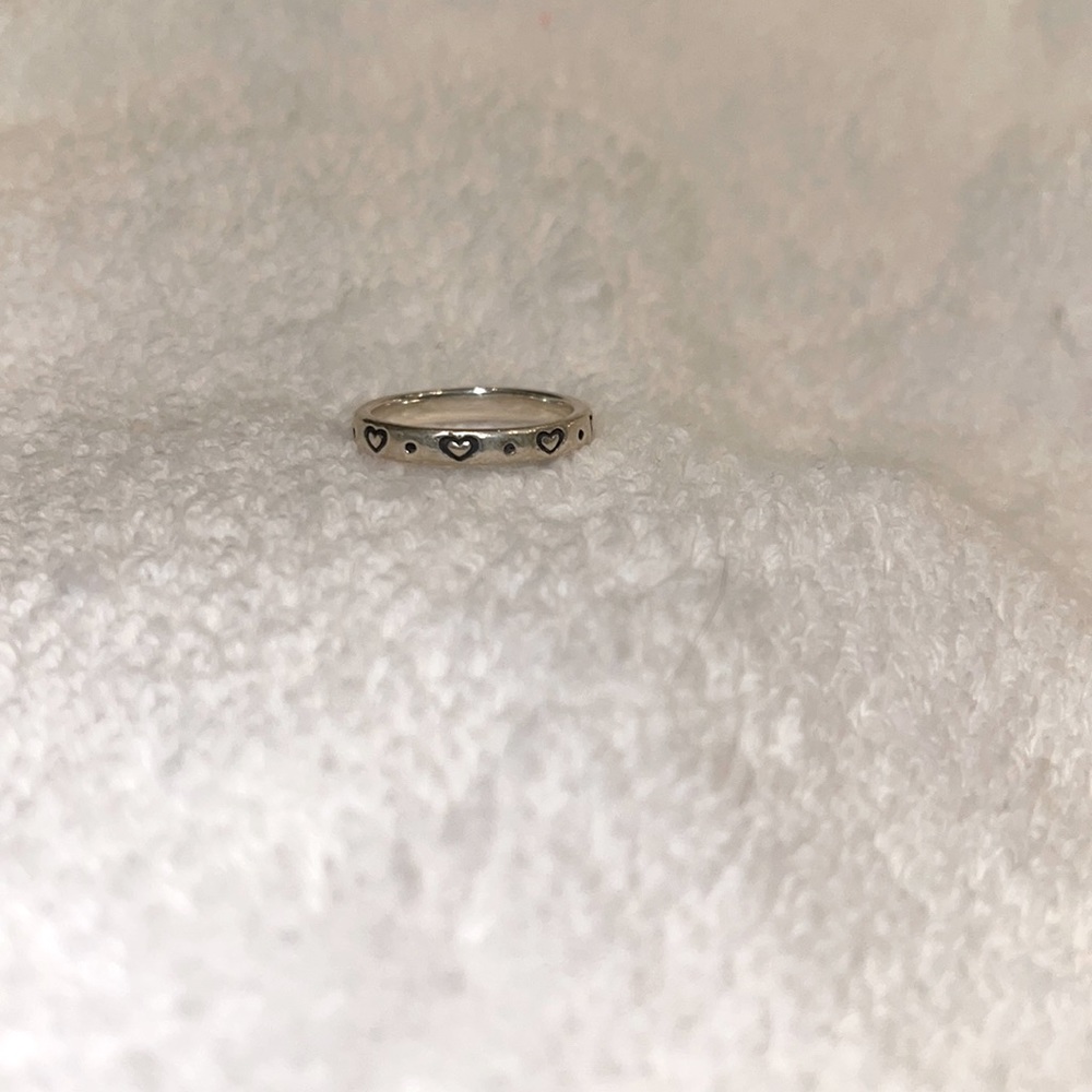 James Avery “Amor Stacked” ring